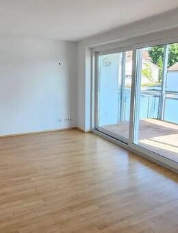 Einziehen und Wohlfühlen - Attraktive 2 Zimmer Wohnung mit Balkon am Fuße des Mariahilfbergs - Amberg