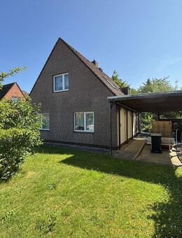Einfamilienhaus mit Garage & Carport - Heiligenhafen