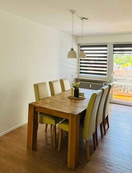 Charmante 4 Zimmer Wohnung mit Weitblick über Schliengen - Schliengen