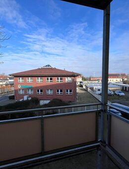 Helle 2-RW - Balkon - PKW-Stellplatz - Tageslichtbad - Magdeburg