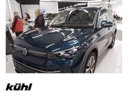 VW Tiguan, 2.0 TDI Elegance IQ LIGHT ° APP, Jahr 2024 - Gifhorn