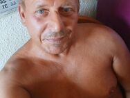 Singlemann sucht nette , gerne auch mollige Singlefrau ! - Duisburg