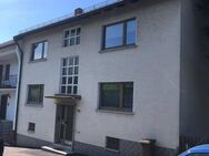 Gepflegtes 2 Familien Reihenendhaus in schöner Wohnlage - Bad Brückenau