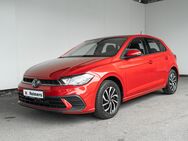 VW Polo, Life DynLicht, Jahr 2023 - Rellingen