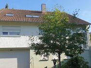 Aalen: Mehrgenerationenhaus m. behaglichem Ambiente u. großzügigem Sonnengrundstück - gefragte Lage! - Aalen