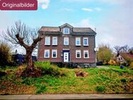 Zweifamilienhaus mit Potenzial! Renovieren und profitieren. Ersteigern Sie ab 70% des Verkehrswerts! - Bad Laasphe