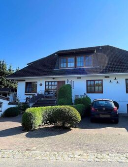 Charmante vermietete Souterrain-Wohnung mit 3 Zimmern, Einbauküche und separatem Eingang in ruhiger Lage - Grömitz