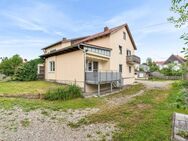 Exposé - Großzügiges Wohnhaus mit Werkhalle, Garagen und Potenzial in Kissing - Kissing