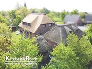 EIDERSTEDT - Lukratives Reetdachanwesen mit vier „genehmigten“ Ferienwohnungen - Poppenbüll