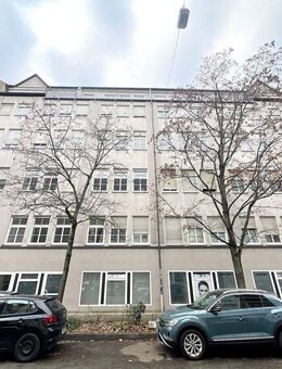 1-Zimmer-Wohnung mit 36 m² in Nürnberg-Steinbühl, mit Aufzug und Lagerabteil. Energiebedarf des Gebäudes: B. - Nürnberg