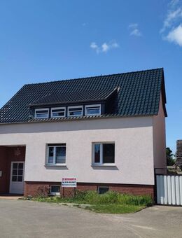 Großzügiges Wohnhaus mit Garten in Eichstedt - Eichstedt (Altmark)