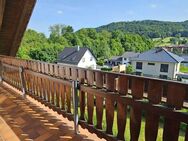 Wohnen mit Ausblick - Dachgeschosswohnung mit großem Balkon in Lengenfeld unterm Stein - Südeichsfeld