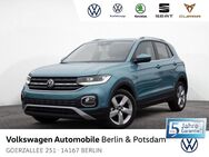 VW T-Cross, 1.0 TSI Style, Jahr 2023 - Berlin