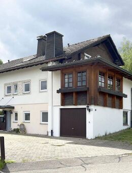 Wohnhaus mit 2-3 Wohnungen - viel Wohnraum in Lenzkirch-Ruhbühl - Lenzkirch