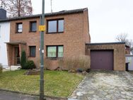 Düsseldorf-Rath: freies 2FH in schöner und ruhiger Lage - Düsseldorf