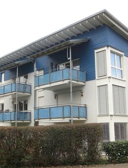 Attraktive Dachgeschosswohnung, auch aufteilbar in 2 Wohneinheiten, 2 TG-Stellpl., hoher Wohnkomfort, ruhige Lage u. viels. Infrastrukur - Heitersheim