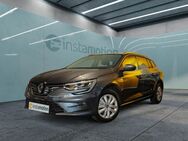Renault Megane, Grandtour INTENS TCe 140, Jahr 2022 - München