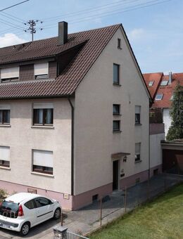 Charmantes 3-Familienhaus mit Potenzial in zentraler Lage von Wendlingen - Wendlingen (Neckar)