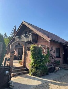*RESERVIERT* Außergewöhnliches Domizil im Erholungsgebiet mit Pool und viel Nutzfläche - Bremervörde