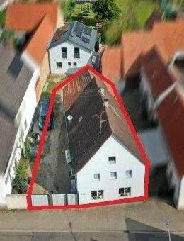 NEUER PREIS - Einfamilienhaus mit Garage und Hof - Lustadt