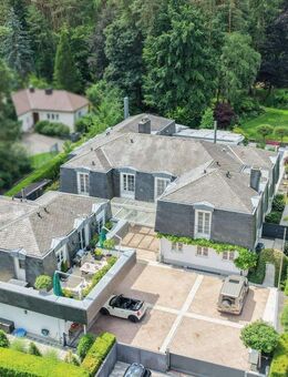 Exklusive Villa in Dechsendorf - Ein atemberaubendes Anwesen mit einzigartigem Außenbereich - Erlangen