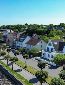 Ihr Wohntraum am Meer: Charmantes Einfamilienhaus mit Panoramablick auf die Kieler Förde - Laboe
