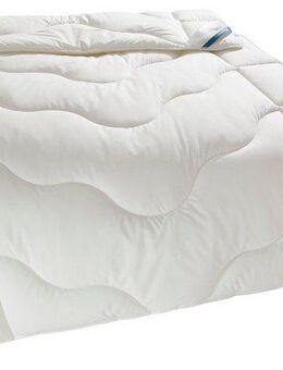 Beco Kunstfaserbettdecke EcoWell Bettdecken für Sommer und Winter, Decke, Füllung: Polyester, Bezug: Bio-Baumwolle oder Microfaser-Feinbatist uni, samtweich, Bettdecke 135x200 cm, 155x220 cm und weitere Größen, blauer Engel