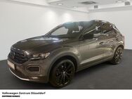 VW T-Roc, 1.5 Sport, Jahr 2021 - Düsseldorf