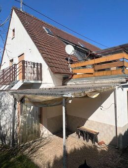Top-Gelegenheit! Doppelhaushälfte mit 2 Wohnungen und Gartengrundstück in Monzingen zu verkaufen. - Monzingen
