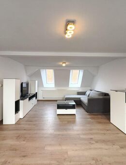 Provisionsfrei! - Saniertes Haus in Münsingen - mit Einliegerwohnung viel Platz und Garage - Münsingen