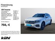 VW Touareg, 3.0 TDI Atmosphere, Jahr 2022 - Hildesheim