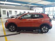 VW T-Cross, 1.0 TSI Move App, Jahr 2023 - Hannover