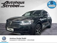 VW Touareg, 3.0 V6 TDI R-Line Bluet, Jahr 2018 - Schnaittach