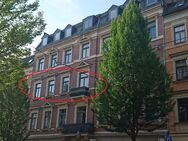 Zentrumsnahe 2-R-Wohnung, Balkon am Schlafzimmer, Garten, abgeschl. PKW-Stellplätze im Hof - Zwickau