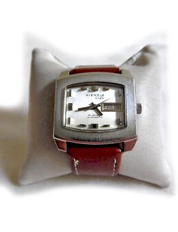 Seltene Armbanduhr von Kienzle Life - Nürnberg