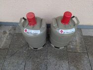 2x Propangasflasche je 11 kg; Eigentumsflaschen; gefüllt - Fürth