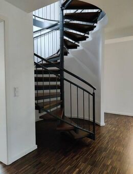 Maisonette-Wohnung mit Balkon und gehobener Ausstattung - Wentzel Dr. - Düsseldorf
