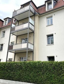 Modern sanierte 2-Zimmer-Altbauwohnung mit Lift und Balkon in Cotta! - Dresden