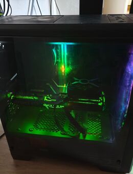 TOP: Gaming-PC mit RTX 3070 Ti, 64 GB RAM + Omen Monitor - Duisburg