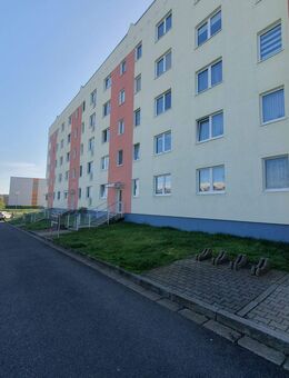 Sanierte 2-Raumwohnung mit Balkon in Grimma Süd - Grimma