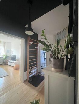 3 Zimmer + Balkon in Hannover Südstadt - Hannover