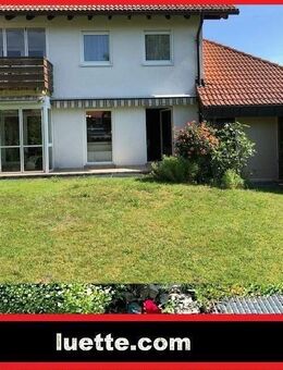 Einfamilienhaus (DHH), solide vermietet, 7 Zi, ca. 150 m² Wohnfl., in ruhiger, sonniger Lage, ideal für Familie mit K... - Görwihl