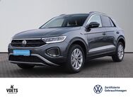 VW T-Roc, 1.0 TSI LIFE, Jahr 2024 - Magdeburg