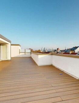 Moderne, großzügige Penthousewohnung mit Panorama-Dachterrasse - Frankfurt (Main)