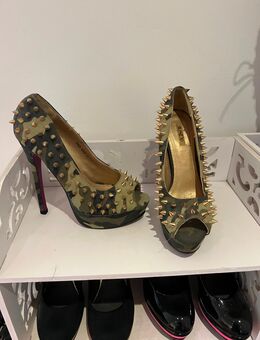 High Heels - Schwerin