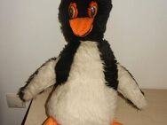 Alter Pinguin - Stofftier straff gestopft Figur Penguin ca. 45cm hoch - Chemnitz