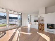 Renoviert und bezugsbereit: Moderne 3,5-Zimmer-Wohnung mit traumhafter Dachterrasse - München