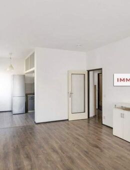IMMOBERLIN.DE - Angenehme Wohnung mit Südwestbalkon in ruhiger Lage - Berlin