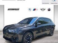 BMW iX, xDrive50 HK HiFi Laser Sitzbelüftung, Jahr 2022 - Rosenheim