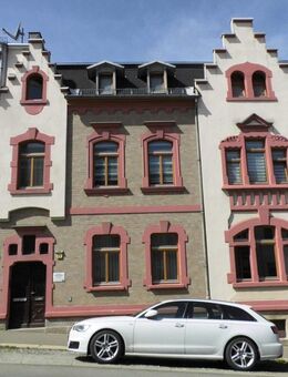 Voll vermietetes stilvolles Gründerzeithaus (MFH, Reihen-Wohn-/Geschäftshaus) mit schönem Gartengrundstück in Netzsch... - Netzschkau
